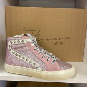 Pink Glitter High-Top Sneakers with Star Accents